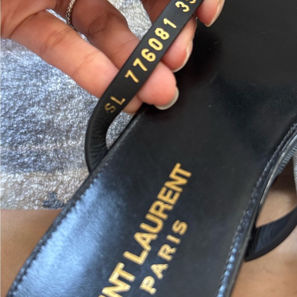 Saint Laurent Black Minimalist Sandals with T-Strap - Picture 3 of 8